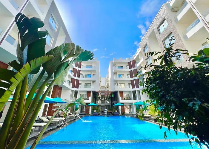 3br 2ba Retreat With Four Pools Gym And Onsite Dining Close To El Gouna