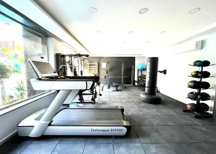 3br 2ba Retreat With Four Pools Gym And Onsite Dining Close To El Gouna