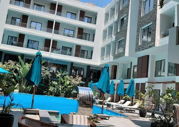 3br 2ba Retreat With Four Pools Gym And Onsite Dining Close To El Gouna Apartman *