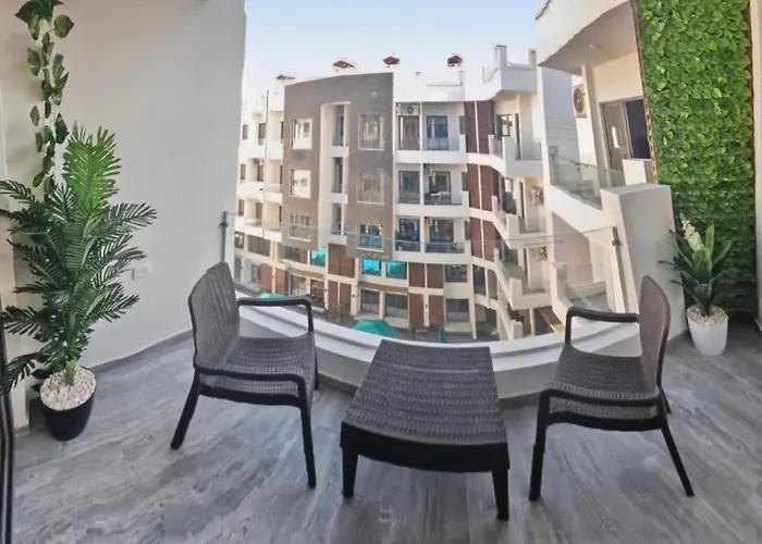 Apartman 3br 2ba Retreat With Four Pools Gym And Onsite Dining Close To El Gouna *